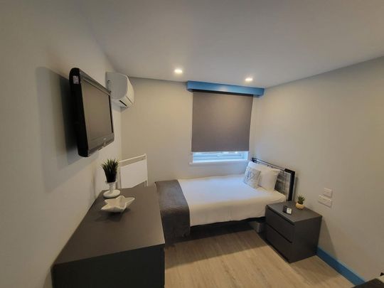 Studio Flat, London Road, CR7 - Photo 1