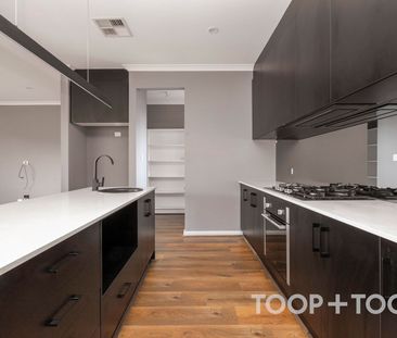 3-Bedroom Comfort & Style - Photo 4