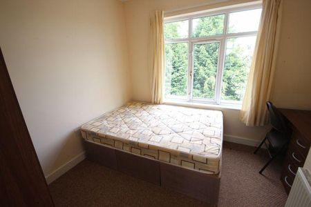 4 bedroom house to rent - Photo 2