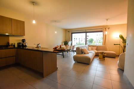 Appartement te huur - Foto 3