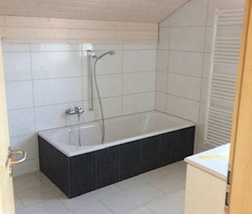 For rent – 3.5 room duplex apartment – 120 m² – Morens (FR) – Stunn... - Photo 4