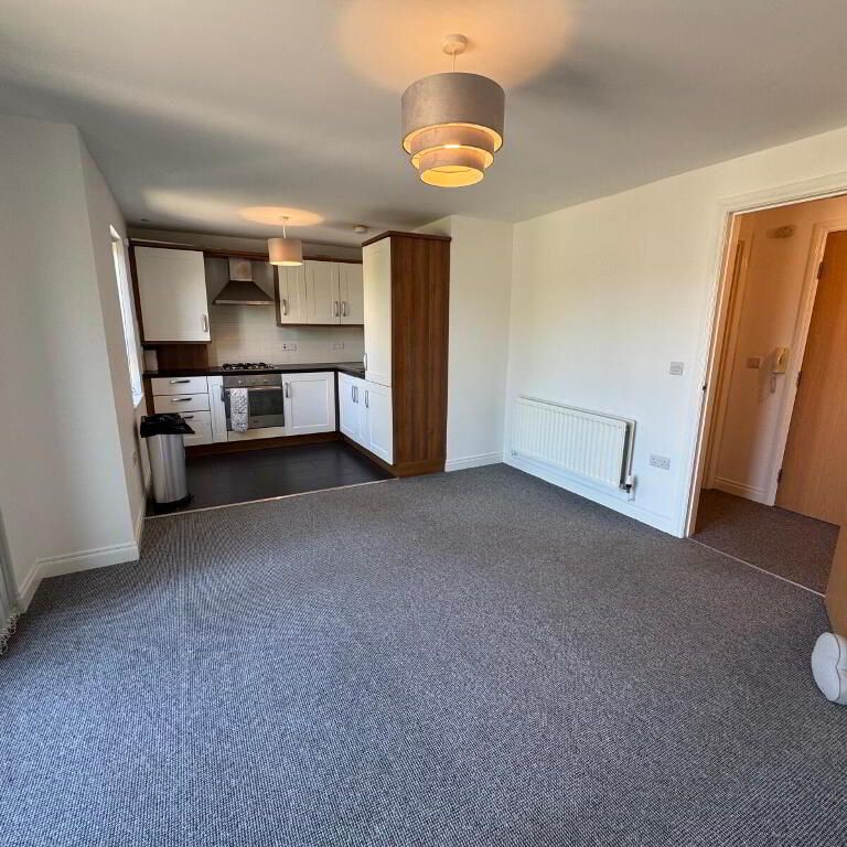 50 Skye Buildings, Drumadoon Square, Belfast, BT16 2QN - Photo 1