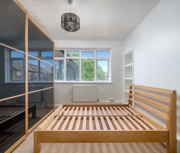 2 Bed Flat, Bermondsey Street, SE1 - Photo 5