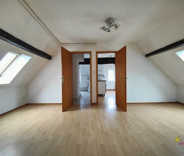Appartement 3 pièces - 60m² au sol - 3ème étage sans ascenseur - Photo 4