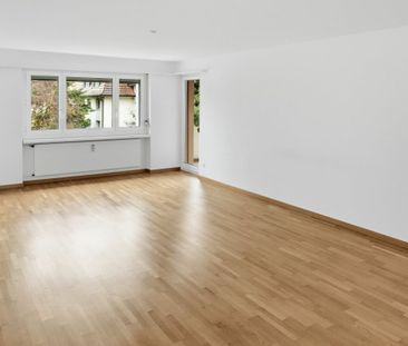Moderne 4.5-Zimmer-Wohnung mit grossem Balkon nähe Wil - ab sofort ... - Photo 5