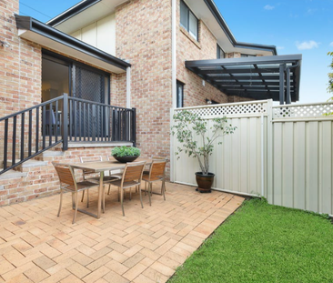 The Perfect and Most Convenient Family Home! - Photo 2