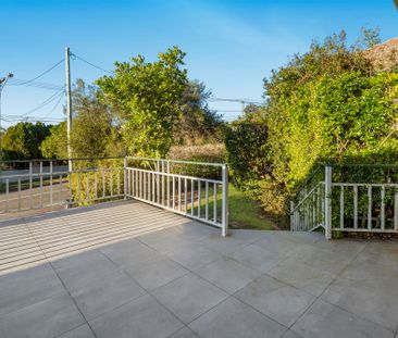 513 Cavendish Road, Coorparoo QLD 4151 - House For Rent | Domain - Photo 2