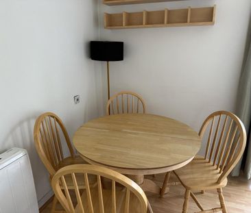 2 bedroom flat to rent - Photo 3