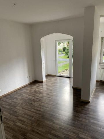 helle 2-Zimmer-Wohnung in Neunkirchen - Foto 2