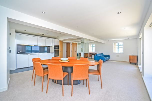 2 bedroom apartment to rent Grand Ocean, Longridge Avenue, Brighton, BN2 - Photo 1