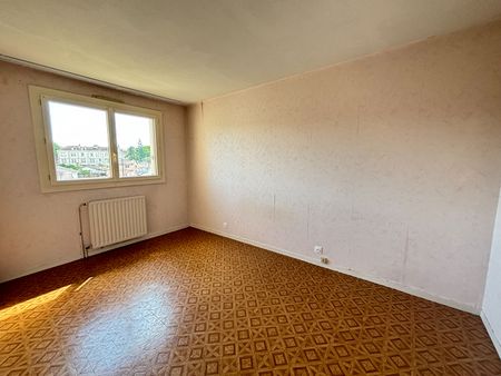 Appartement Mont de Marsan 4 pièces 81.46 m2, - Photo 2