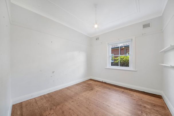 196 Sydney Street, Willoughby, NSW 2068 - Photo 1