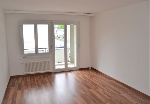 "moderne 3-Zimmer-Wohnung an zentraler Lage mit Balkon" - Photo 1