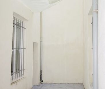 Location - Appartement T3 de 51 m², avec cour privative et cagibi - Photo 2