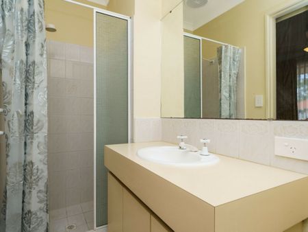 A Well Maintained House in a Convenient Location - Photo 4