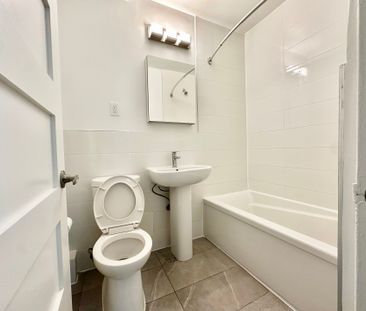 For Lease - 990 Avenue Road Unit# 108, Toronto, Ontario - Photo 2