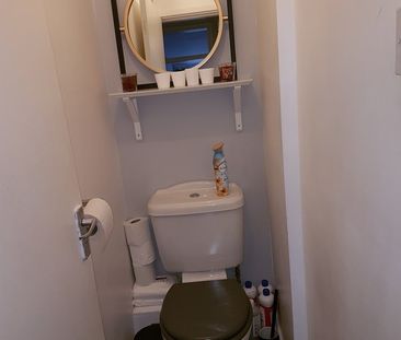 Room in a Shared Flat, Simmons House, N7 - Photo 4