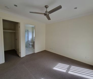 HIGH IN THE HILLS OF NAMBOUR - Photo 3