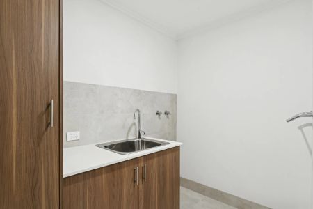 Stylish home Offering Space, Comfort and Convenience - Photo 4