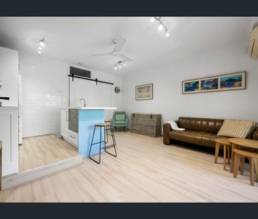 Fully Furnished Living in the Heart of New Farm! - Photo 1