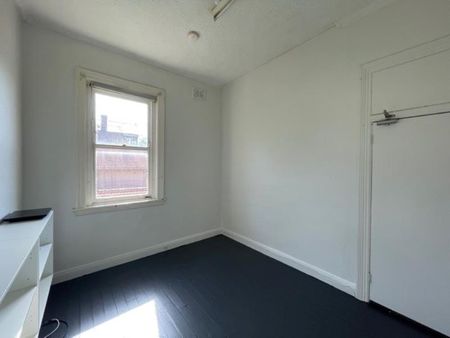 IDEALLY LOCATED COOGEE STUDIO! - Photo 5