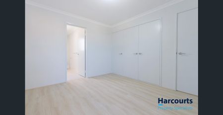 Brand-New Home in the Heart of Bentley - Move In Before Christmas - Photo 5