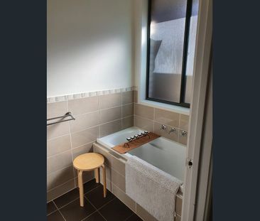 Exceptional 4 bedroom house in Seaton - Photo 6