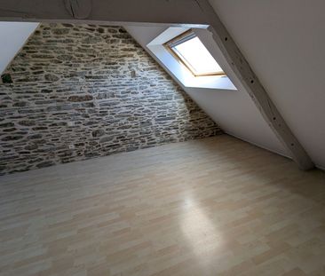 Location Appartement 4 pièces 60m² - Photo 2