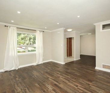 For Lease - 15 Baldoon Road, Toronto, Ontario - Photo 2