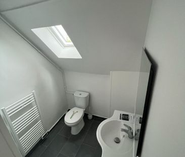 Location Appartement 3 pièces 45m² - Photo 2