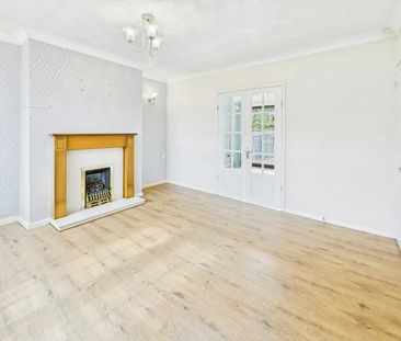 Semi-detached house to rent on - Photo 2