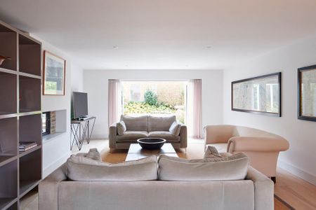 5 bedroom detached house to rent - Photo 5