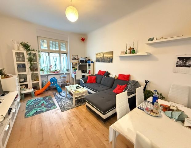 Charmante 3-Raum-Wohnung in Stadtfeld Ost - Photo 1