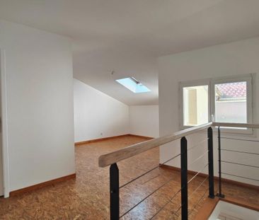 Location Appartement 1 pièce 40m² AIRE SUR L ADOUR 40800 - Photo 4