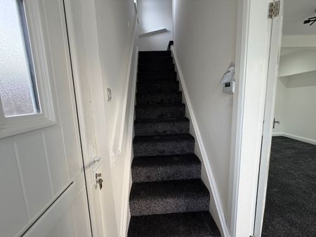 3 bedroom house to rent - Photo 5