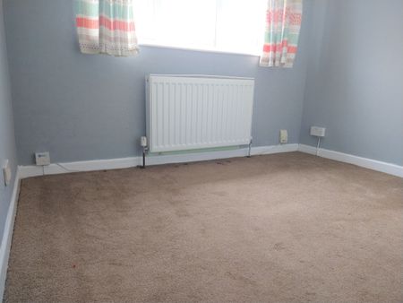 Students only - Four DOUBLE ROOMS - Photo 3