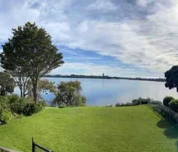 Available Now Grand old lady on the lake - Photo 3