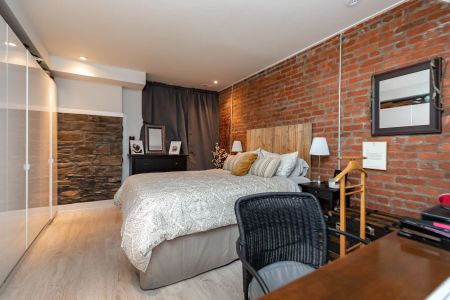 For Lease - 11 1/2 Rose Avenue, Toronto, Ontario - Photo 4