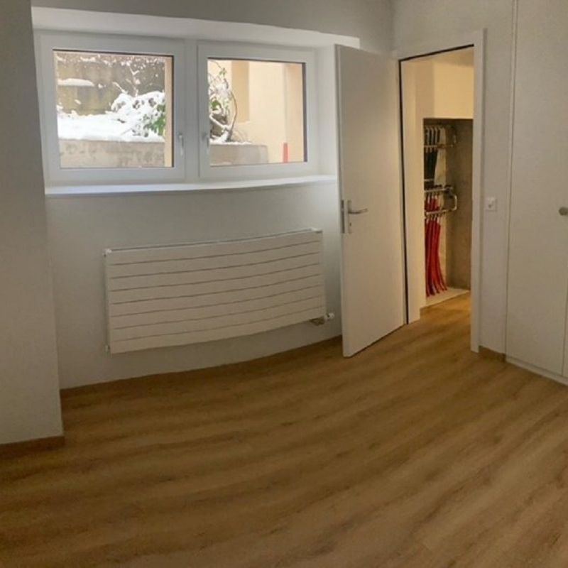 Appartement de 2.5 pièces au rez-de-chaussée au coeur de Bassins - Photo 1