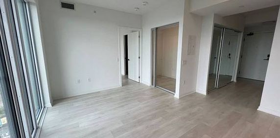 BRAND NEW 2 BEDS 2 BATHS LUXURIOUS CONDO - Photo 2