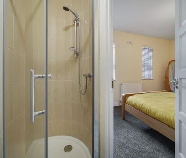 44b Fountain Hill, Derry, BT47 2BP - Photo 5