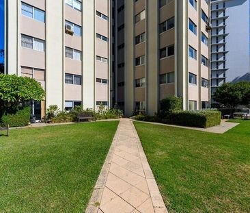 South Perth - Photo 4