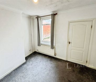 2 bedroom house to rent Foxhall Road, Ipswich, IP3 - Photo 1