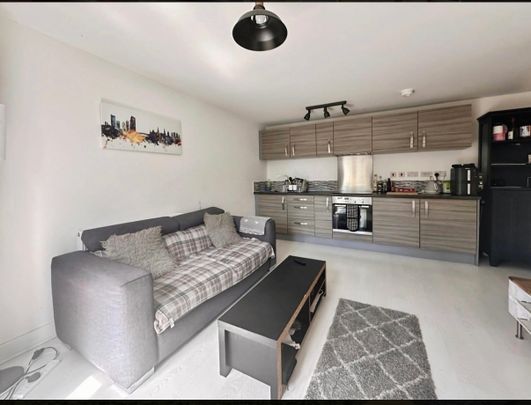 2 Bed Terraced House, Holts Crest Way, LS12 - Photo 1