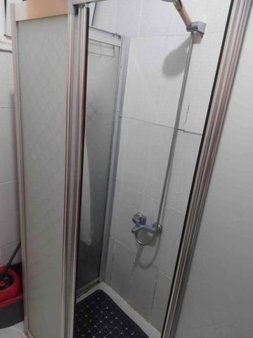 Garsoniera de inchiriat in zona Rahova - Fotografie 4