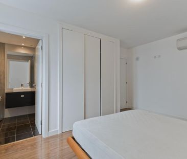 2 room luxury Apartment for rent in Cascais, Portugal - Photo 4