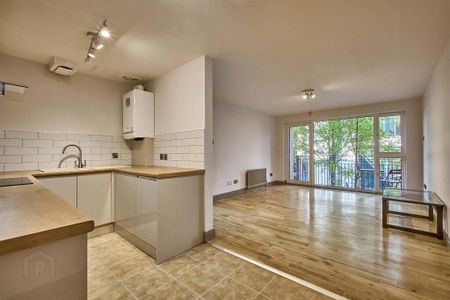 Apartment 202 Margarita Plaza 81 Adelaide Street, Belfast, BT2 8FF - Photo 2