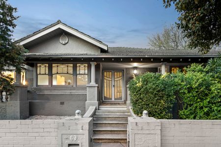 69 Ormond Esplanade, Elwood VIC 3184 - House For Rent | Domain - Photo 5