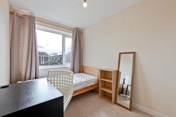 6 bedroom house share to rent - Photo 1