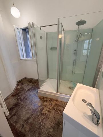 Location Appartement 3 pièces 152m² MONTPELLIER 34000 - Photo 5